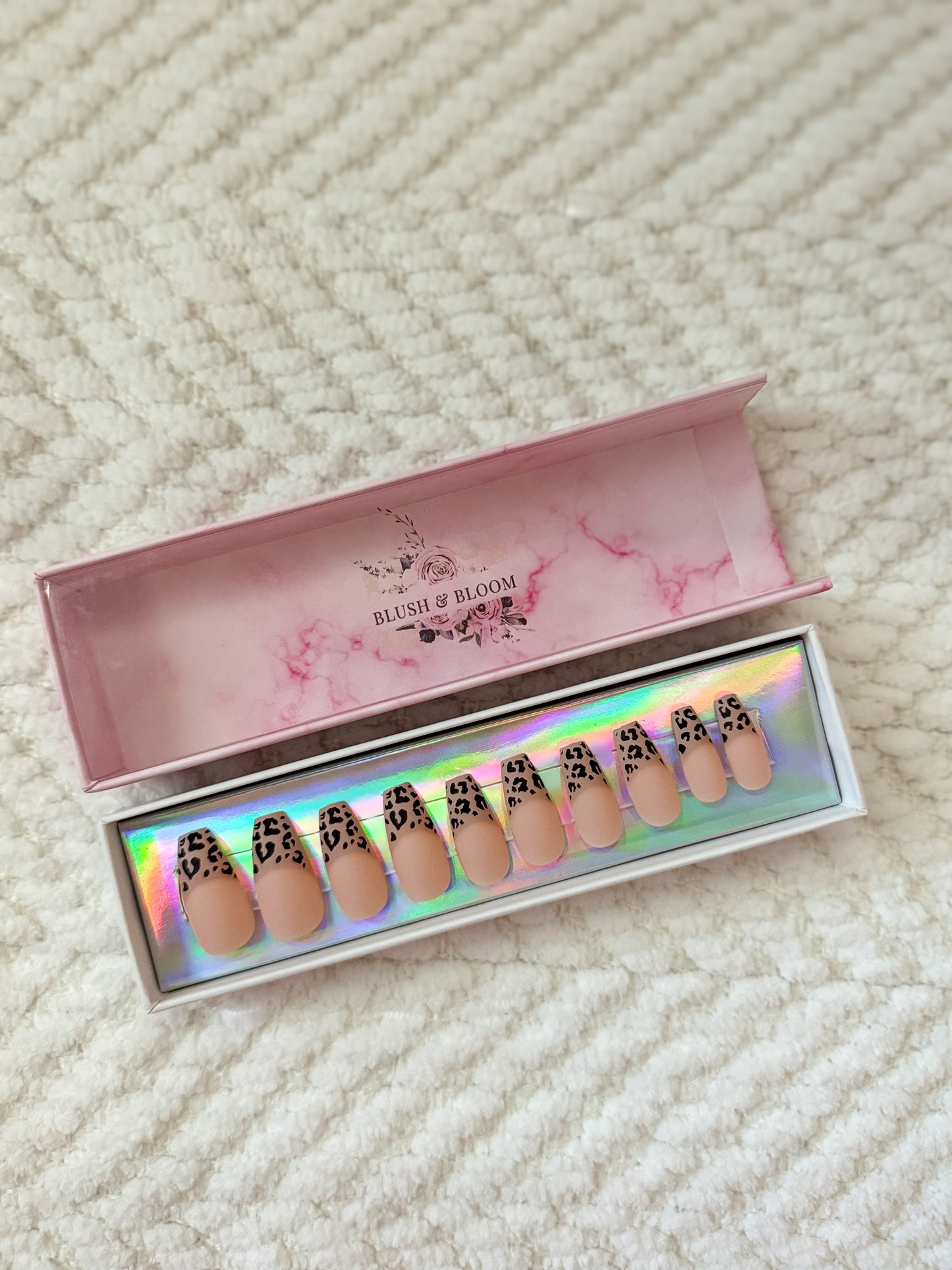 Minette Press On Nail Set