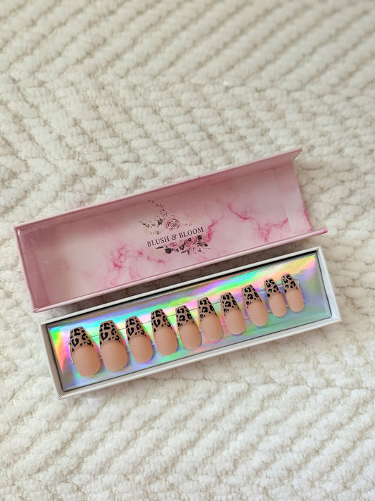 Minette Press On Nail Set