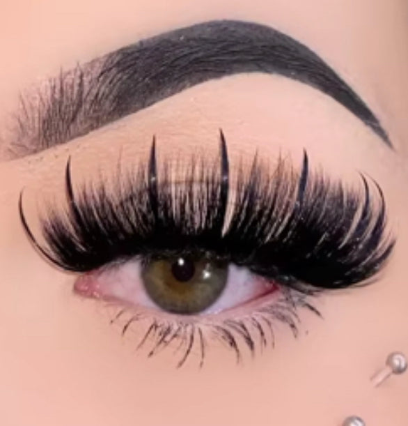 Chant Noir Eyelash